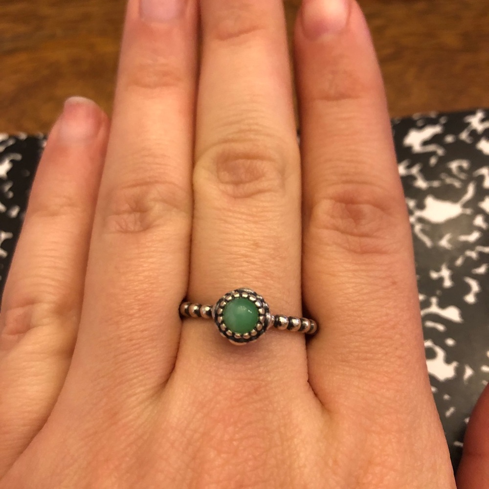 Pandora silver ring with green stone